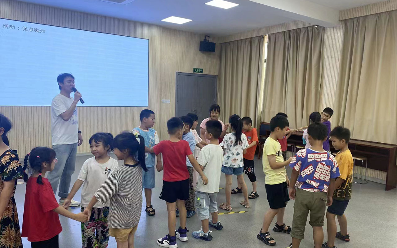 鄄城龙观乡中心学校